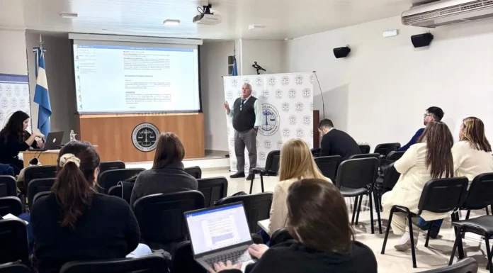 Zárate: El CAZC fortalece la capacitación permanente con nuevas propuestas para la actualización profesional