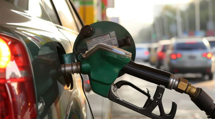 El Gobierno efectuó un ajuste parcial del impuesto a los combustibles: cómo impacta en el precio de la nafta y el gasoil