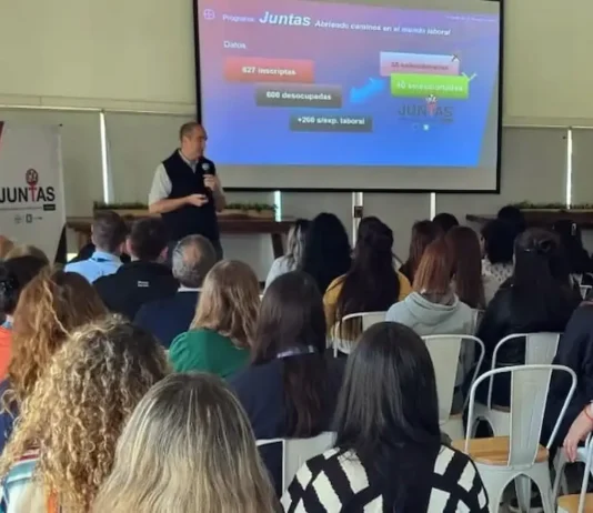 Zárate. Bayer lanzó la segunda edición de JUNTAS para impulsar la inserción laboral de mujeres de la localidad