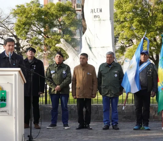 Zárate conmemoró el Día de la Independencia con un acto oficial encabezado por el Intendente