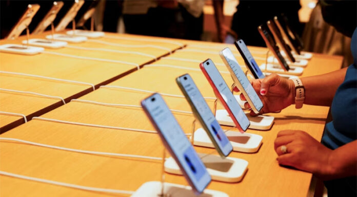 ¿Conviene ahora viajar para comprar celulares y electrónica en países vecinos?: precios y todo lo que hay que saber