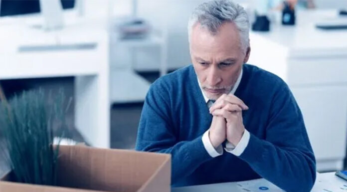 Precarización laboral: quienes pierden un empleo formal y se refugian en el cuentapropismo ganan hasta un 28% menos