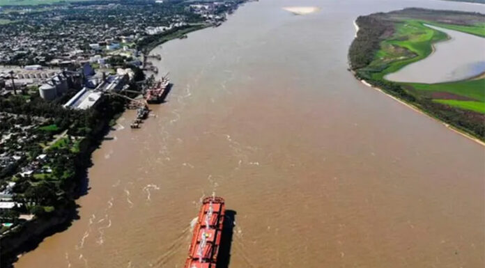 Prefectura Naval intimó a más de 500 prácticos a levantar el paro en los puertos