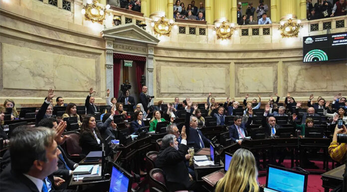 El Senado dio media sanción a la ley de propiedad privada, pero el Gobierno debió ceder en dos capítulos
