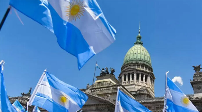 Un estudio revela que el 42% de los argentinos no se identifica con ningún partido político