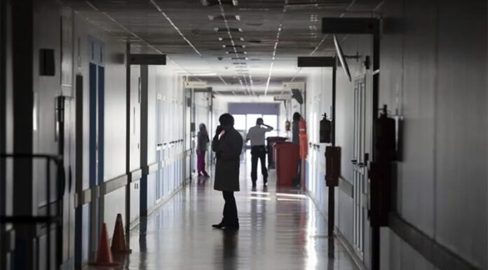 Extranjeros no residentes deberán pagar por la atención en hospitales nacionales