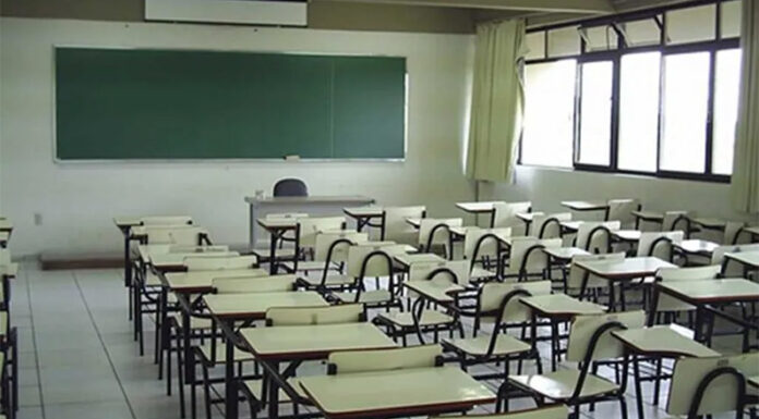 Paro docente en todo el país y presión del Gobierno que advirtió que aplicará sanciones