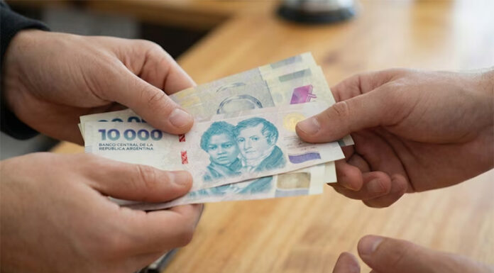 Deudas y cobranzas: qué pueden y qué no pueden hacer quienes reclaman un pago