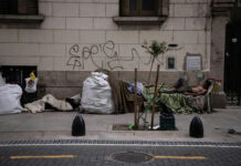 La Provincia reglamentó la nueva ley para personas en situación de calle
