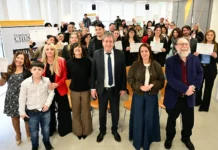 Zárate: 117 profesionales recibieron sus diplomas en nuevas propuestas de formación jurídica