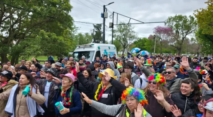 En Zárate: Cientos de participantes de Costa Grande caminaron por la Costanera